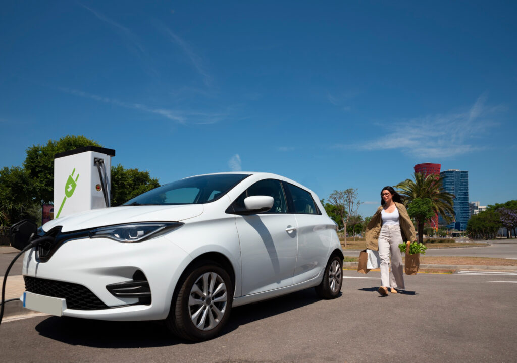 Perkembangan Mobil Listrik