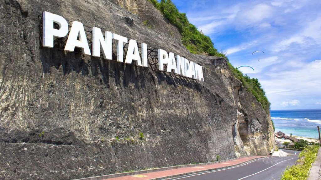 Paket Wisata Pantai Pandawa