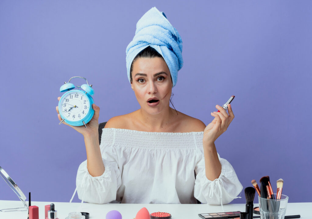 Perbedaan Skincare Pagi dan Malam