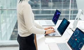 tips memilih laptop untuk freelancer
