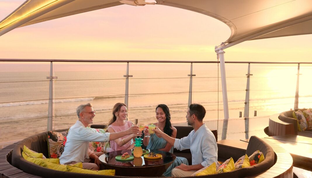 Rooftop Sunset Bar at Double-Six