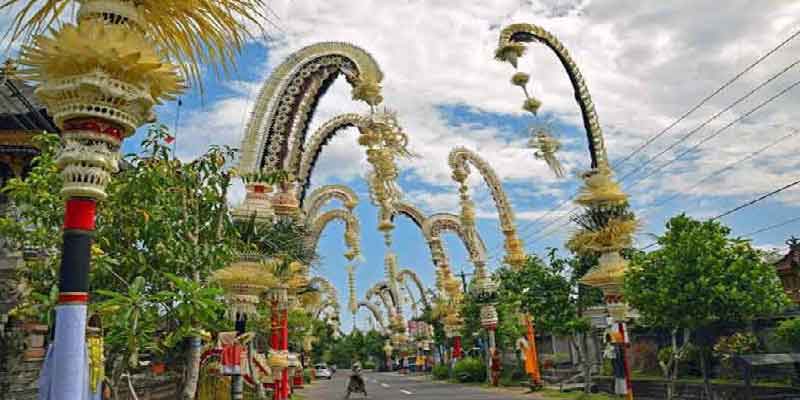 Makna Penjor Galungan