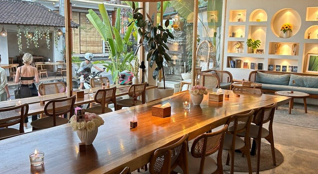 home cafe ubud