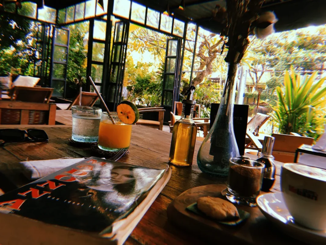 tempat makan estetik canggu